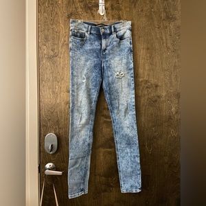 Express, Acid Wash High Rise Jeans, Size 4R.